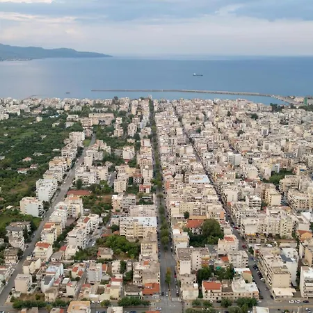 Homeasy Apartments Kalamata Exterior photo