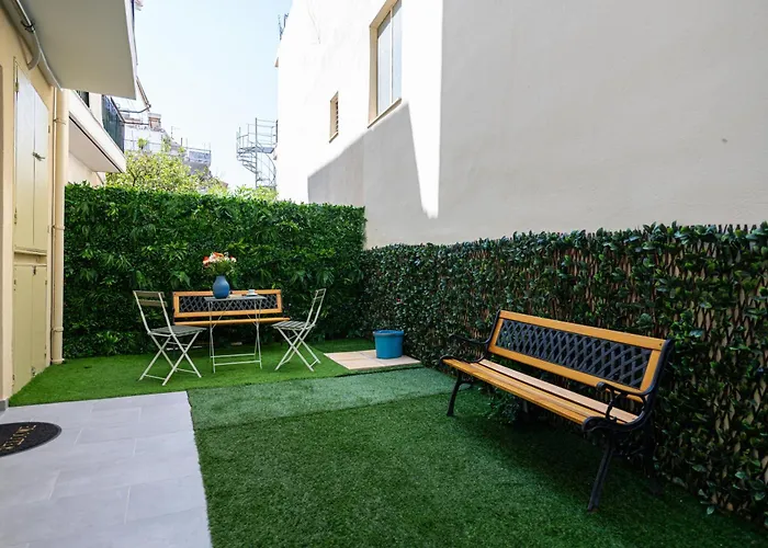 Homeasy Apartments