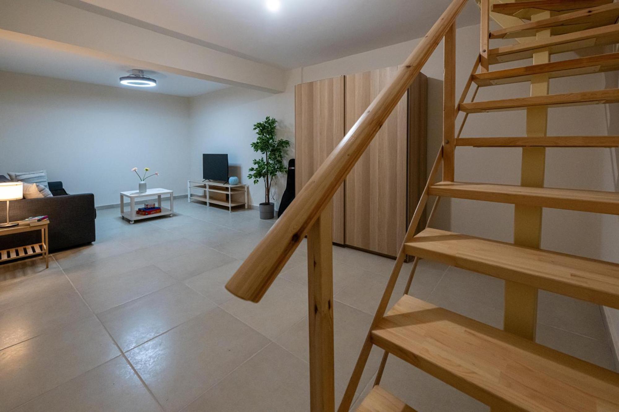 Homeasy Apartment *